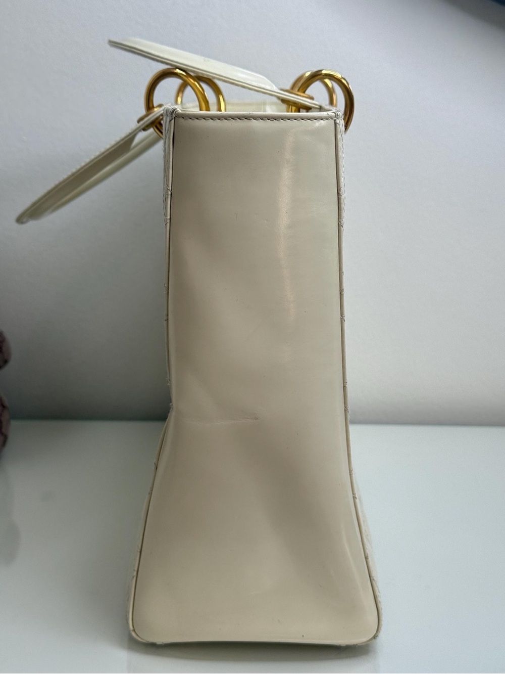 Christian Dior Vintage Lady Dior Large Cream Patent Leather Handbag - Picture 9 of 15